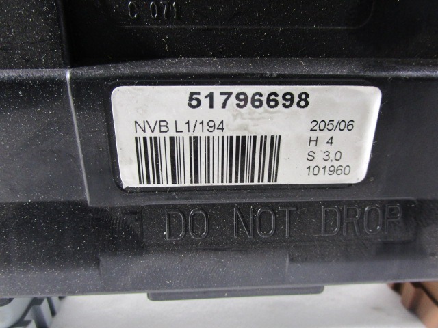 CONTROL CENTRAL LOCKING OEM N. 51796698 ORIGINAL PART ESED FIAT CROMA (2005 - 10/2007)  DIESEL 19  YEAR OF CONSTRUCTION 2006