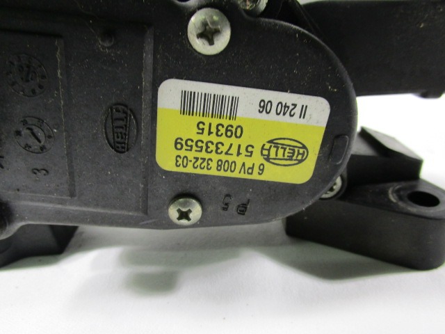 PEDALS & PADS  OEM N. 51733559 ORIGINAL PART ESED FIAT CROMA (2005 - 10/2007)  DIESEL 19  YEAR OF CONSTRUCTION 2006