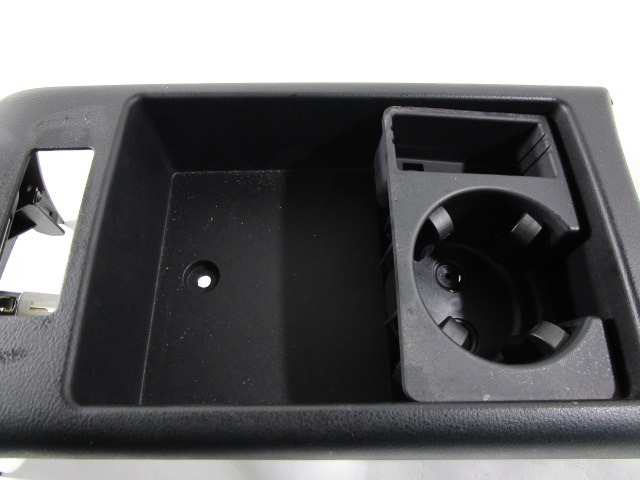 MOUNTING PARTS, CENTRE CONSOLE OEM N. 4F0863244C ORIGINAL PART ESED AUDI A6 C6 4F2 4FH 4F5 RESTYLING BER/SW/ALLROAD (10/2008 - 2011) DIESEL 30  YEAR OF CONSTRUCTION 2010