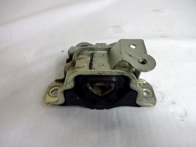 GEARBOX SUSPENSION OEM N. 55700434 ORIGINAL PART ESED FIAT PUNTO EVO 199 (2009 - 2012)  BENZINA 14  YEAR OF CONSTRUCTION 2011