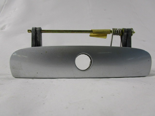 BOOT LID/TAILGATE PUSH-BUTTON OEM N. 6Q6827565B ORIGINAL PART ESED VOLKSWAGEN POLO (10/2001 - 2005) BENZINA 14  YEAR OF CONSTRUCTION 2002