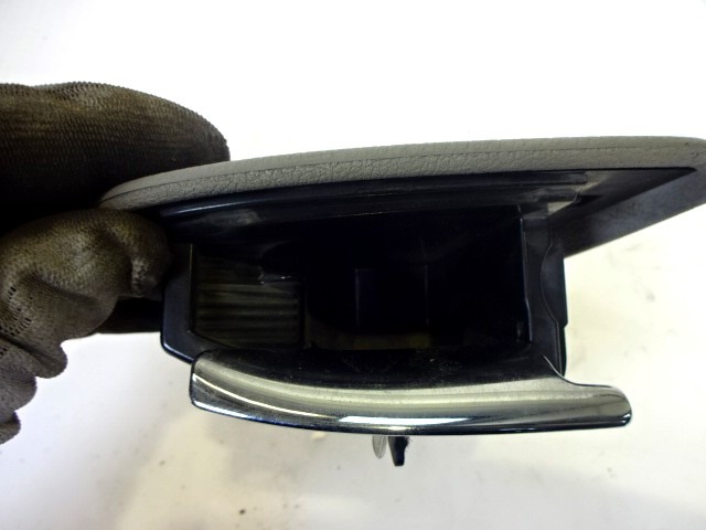 ASHTRAY INSERT OEM N. A2118100830 ORIGINAL PART ESED MERCEDES CLASSE E W211 BER/SW (03/2002 - 05/2006) DIESEL 32  YEAR OF CONSTRUCTION 2004