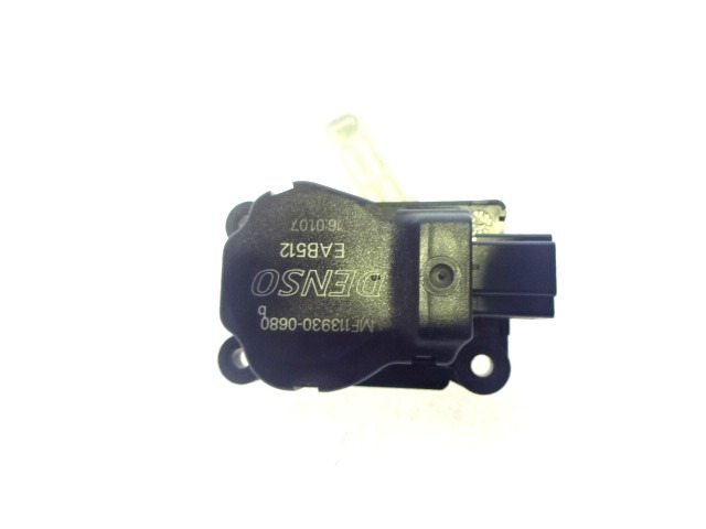 SET SMALL PARTS F AIR COND.ADJUST.LEVER OEM N. MF113930-0680 ORIGINAL PART ESED LAND ROVER RANGE ROVER SPORT (2005 - 2010) DIESEL 27  YEAR OF CONSTRUCTION 2007