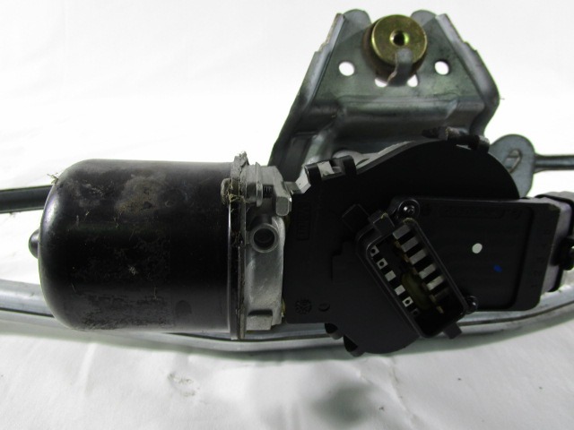 WINDSHIELD WIPER MOTOR OEM N. 7701207957 ORIGINAL PART ESED NISSAN KUBISTAR (2003 - 2009) DIESEL 15  YEAR OF CONSTRUCTION 2004