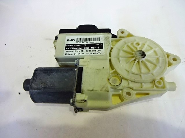 FRONT DOOR WINDSCREEN MOTOR OEM N. 130822222 ORIGINAL PART ESED BMW X3 E83 LCI RESTYLING (2006 - 2010) DIESEL 20  YEAR OF CONSTRUCTION 2008