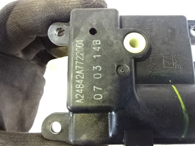 SET SMALL PARTS F AIR COND.ADJUST.LEVER OEM N. A24842A7722001 ORIGINAL PART ESED NISSAN QASHQAI J10C (2006 - 2010) DIESEL 15  YEAR OF CONSTRUCTION 2007
