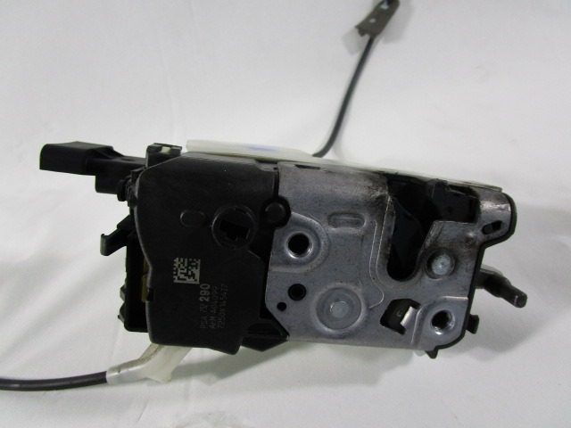 CENTRAL LOCKING OF THE RIGHT FRONT DOOR OEM N. PSA732290 ORIGINAL PART ESED PEUGEOT 5008 (2009 - 2013) DIESEL 20  YEAR OF CONSTRUCTION 2010