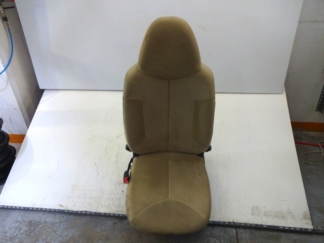 SEAT FRONT DRIVER SIDE LEFT . OEM N. 18587 SEDILE ANTERIORE SINISTRO TESSUTO ORIGINAL PART ESED PEUGEOT 107  (2005 - 2014) DIESEL 14  YEAR OF CONSTRUCTION 2006