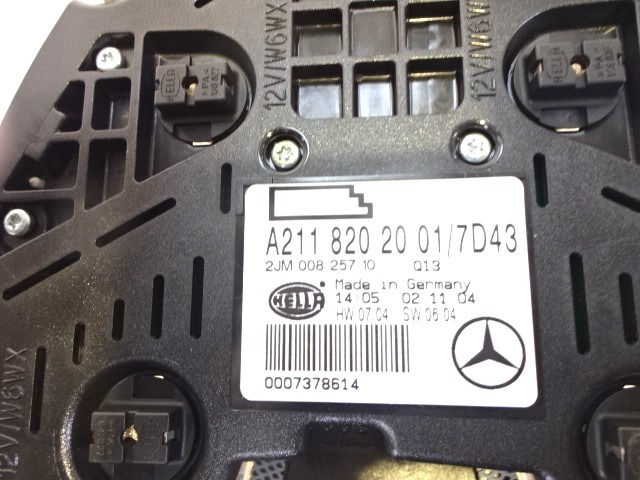NTEROR READING LIGHT FRONT / REAR OEM N. A2118202001 ORIGINAL PART ESED MERCEDES CLASSE E W211 BER/SW (03/2002 - 05/2006) BENZINA 32  YEAR OF CONSTRUCTION 2005