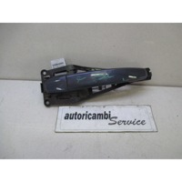 RIGHT REAR DOOR HANDLE OEM N. 13142770 ORIGINAL PART ESED OPEL ZAFIRA B RESTYLING A05 M75 (04/2008-2011) BENZINA/METANO 16  YEAR OF CONSTRUCTION 2008