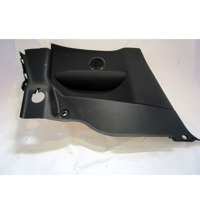 LATERAL TRIM PANEL REAR OEM N. A1696907725 ORIGINAL PART ESED MERCEDES CLASSE A W169 5P C169 3P RESTYLING (05/2008 - 2012) BENZINA 15  YEAR OF CONSTRUCTION 2009