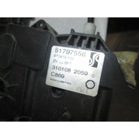 CENTRAL LOCKING OF THE RIGHT FRONT DOOR OEM N. 51797558 ORIGINAL PART ESED FIAT GRANDE PUNTO 199 (2005 - 2012) DIESEL 13  YEAR OF CONSTRUCTION 2005