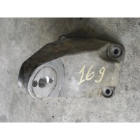 ENGINE SUPPORT OEM N.  ORIGINAL PART ESED LAND ROVER DISCOVERY 2 (1999-2004)DIESEL 25  YEAR OF CONSTRUCTION 2002
