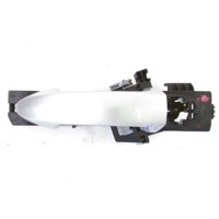 LEFT FRONT DOOR HANDLE OEM N. 8A61-A224A37-AK ORIGINAL PART ESED FORD FIESTA (09/2008 - 11/2012) DIESEL 16  YEAR OF CONSTRUCTION 2010
