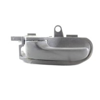 DOOR HANDLE INSIDE OEM N. 692060D060B1 SPARE PART USED CAR TOYOTA YARIS P1 MK1 R (2003 - 2005) DISPLACEMENT BENZINA 1 YEAR OF CONSTRUCTION 2005