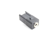 USB / AUX PORT OEM N. 31285608 SPARE PART USED CAR VOLVO C30 533 (2006 - 2012) DISPLACEMENT DIESEL 1,6 YEAR OF CONSTRUCTION 2011