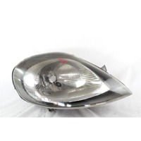 HEADLIGHT RIGHT OEM N. 7700311372 SPARE PART USED CAR RENAULT TRAFIC JL FL EL MK2 (2001 - 2014)  DISPLACEMENT DIESEL 1,9 YEAR OF CONSTRUCTION 2006