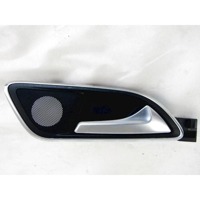 DOOR HANDLE INSIDE OEM N. A2467300448 SPARE PART USED CAR MERCEDES CLASSE B W246 (2011 - 2018) DISPLACEMENT BENZINA 1,6 YEAR OF CONSTRUCTION 2013