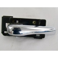 DOOR HANDLE INSIDE OEM N. 46736145 SPARE PART USED CAR ALFA ROMEO 147 937 (2001 - 2005) DISPLACEMENT DIESEL 1,9 YEAR OF CONSTRUCTION 2004