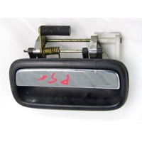 LEFT REAR EXTERIOR HANDLE OEM N. 6924060090 SPARE PART USED CAR TOYOTA LAND CRUISER 80 90 J8 J9 (1990 - 1997) DISPLACEMENT DIESEL 3 YEAR OF CONSTRUCTION 1999