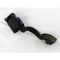PEDALS & PADS  OEM N. 55702020 SPARE PART USED CAR FIAT GRANDE PUNTO 199 (2005 - 2012)  DISPLACEMENT DIESEL 1,3 YEAR OF CONSTRUCTION 2005