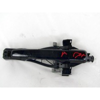 RIGHT FRONT DOOR HANDLE OEM N. 39879658 SPARE PART USED CAR VOLVO XC60 156 (2008 - 2013) DISPLACEMENT DIESEL 2,4 YEAR OF CONSTRUCTION 2010
