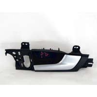 DOOR HANDLE INSIDE OEM N. 8P4837020 SPARE PART USED CAR AUDI A3 MK2 8P 8PA 8P1 (2003 - 2008) DISPLACEMENT BENZINA 1,6 YEAR OF CONSTRUCTION 2005