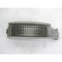 NTEROR READING LIGHT FRONT / REAR OEM N. 3B0947113Y20 SPARE PART USED CAR VOLKSWAGEN POLO 9N R (2005 - 10/2009)  DISPLACEMENT DIESEL 1,4 YEAR OF CONSTRUCTION 2007