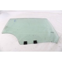 DOOR WINDOW, TINTED GLASS, REAR LEFT OEM N. 823002979R SPARE PART USED CAR RENAULT CLIO BH KH MK4 (2012 - 2019) DISPLACEMENT DIESEL 1,5 YEAR OF CONSTRUCTION 2017