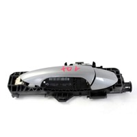 RIGHT FRONT DOOR HANDLE OEM N. A20476002707786 SPARE PART USED CAR MERCEDES CLASSE C W204 BER/SW (2007 - 2011)  DISPLACEMENT DIESEL 2,2 YEAR OF CONSTRUCTION 2007