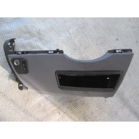 MOUNTING PARTS, CENTRE CONSOLE OEM N. 8220XV ORIGINAL PART ESED PEUGEOT 807 (2002 - 2008) DIESEL 22  YEAR OF CONSTRUCTION 2002