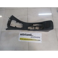 TUNNEL OBJECT HOLDER WITHOUT ARMREST OEM N. 151898000 ORIGINAL PART ESED ALFA ROMEO 156 932 BER/SW (1997 - 03/2000)DIESEL 19  YEAR OF CONSTRUCTION 1999