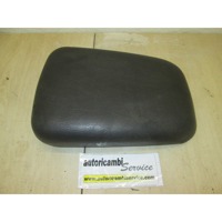 ARMREST, CENTRE CONSOLE OEM N. 0SF611K5AA ORIGINAL PART ESED JEEP GRAND CHEROKEE (1999 - 04/2005) BENZINA/GPL 47  YEAR OF CONSTRUCTION 2000