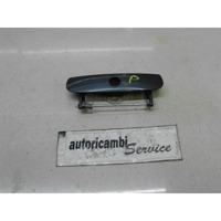 BOOT LID/TAILGATE PUSH-BUTTON OEM N. 6Q6827565 ORIGINAL PART ESED VOLKSWAGEN POLO (2005 - 10/2009) DIESEL 14  YEAR OF CONSTRUCTION 2007