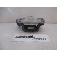 ENGINE SUPPORT OEM N. 8V51-7M121 ORIGINAL PART ESED FORD FIESTA (09/2008 - 11/2012) BENZINA 12  YEAR OF CONSTRUCTION 2009