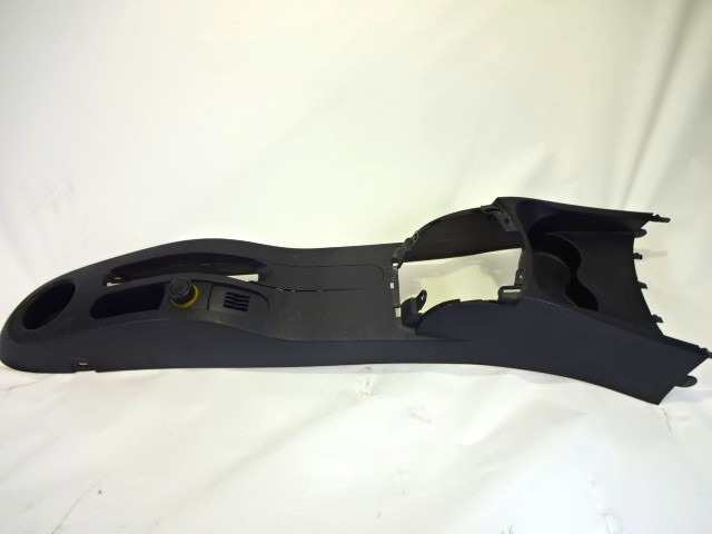 TUNNEL OBJECT HOLDER WITHOUT ARMREST OEM N. 8200407985 ORIGINAL PART ESED RENAULT CLIO (05/2009 - 2013) BENZINA/GPL 11  YEAR OF CONSTRUCTION 2010