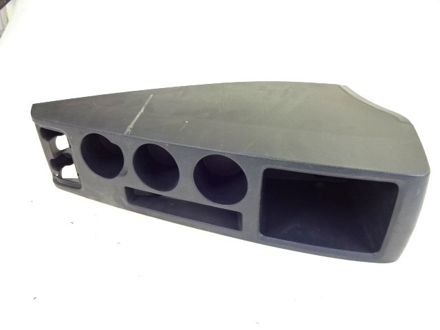 TUNNEL OBJECT HOLDER WITHOUT ARMREST OEM N. 58911-0F010 589010F010B0 ORIGINAL PART ESED TOYOTA COROLLA VERSO (2004 - 2009) BENZINA 16  YEAR OF CONSTRUCTION 2005