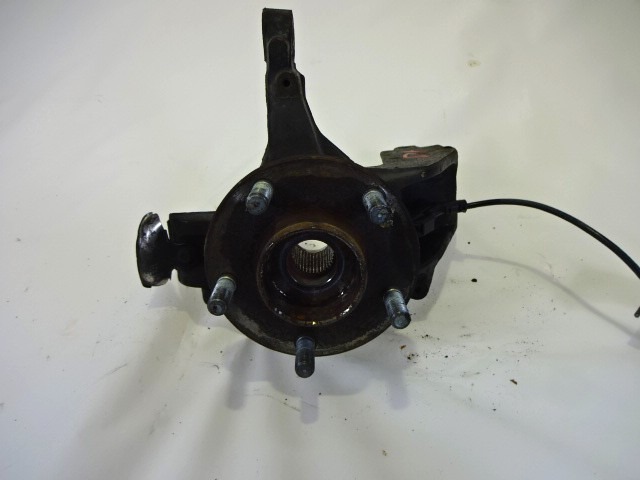 CARRIER, RIGHT FRONT / WHEEL HUB WITH BEARING, FRONT OEM N. 3M51-3K170-BH 1471854 ORIGINAL PART ESED FORD FOCUS BER/SW (2005 - 2008) DIESEL 16  YEAR OF CONSTRUCTION 2006