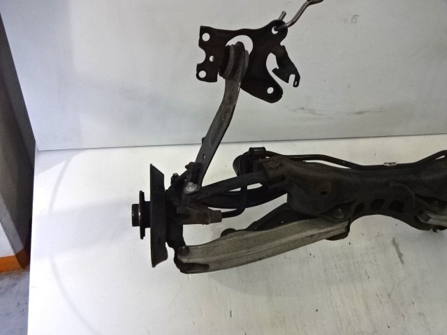 REAR AXLE CARRIER OEM N. 43393 Ponte assale posteriore con mozzi e fuselli ORIGINAL PART ESED FIAT CROMA (11-2007 - 2010) DIESEL 19  YEAR OF CONSTRUCTION 2009