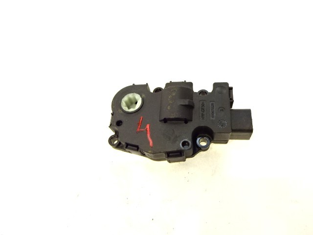 SET SMALL PARTS F AIR COND.ADJUST.LEVER OEM N. 929888G ORIGINAL PART ESED MERCEDES CLASSE R W251 (2005 - 2010)DIESEL 30  YEAR OF CONSTRUCTION 2007