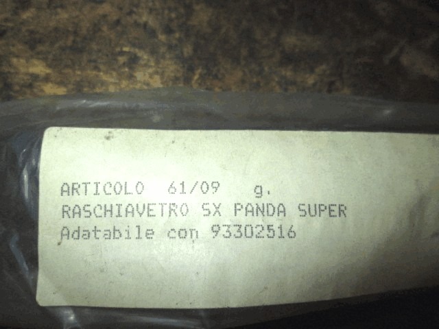 FINISHER, SIDE WINDOW OEM N. 93302516 ORIGINAL PART ESED FIAT PANDA (1986 - 2003) BENZINA 7  YEAR OF CONSTRUCTION 1986