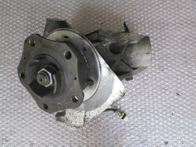 CARRIER, RIGHT FRONT / WHEEL HUB WITH BEARING, FRONT OEM N. 99634195811 ORIGINAL PART ESED PORSCHE BOXTER (1996 - 2009)BENZINA 32  YEAR OF CONSTRUCTION 2001