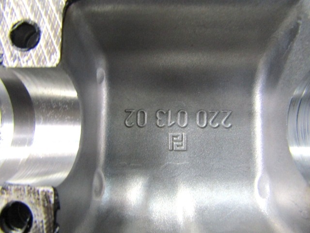 CYLINDER HEAD COVER OEM N. A6420101230 ORIGINAL PART ESED MERCEDES CLASSE E W211 BER/SW (06/2006 - 2009)DIESEL 30  YEAR OF CONSTRUCTION 2006