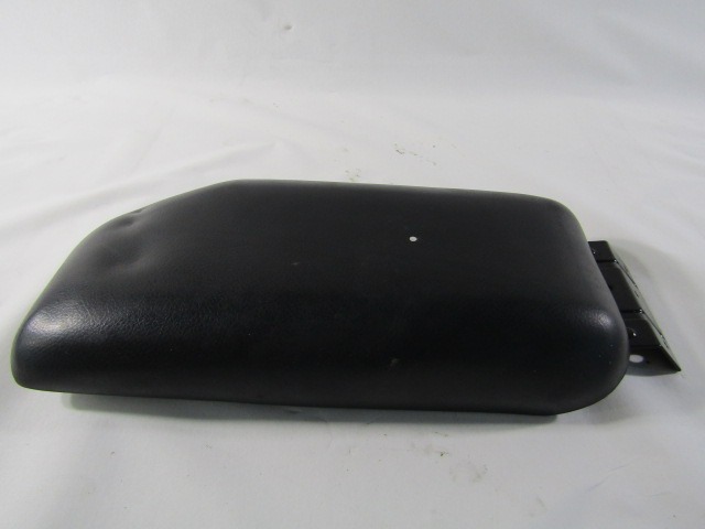 ARMREST, CENTRE CONSOLE OEM N. 5305300-K00A-B1-1212 ORIGINAL PART ESED GREAT WALL HOVER (2006 - 2011)BENZINA/GPL 24  YEAR OF CONSTRUCTION 2009