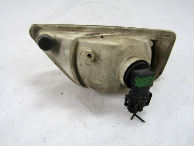 FOG LIGHT LEFT OEM N. 2M51-15K201-AG ORIGINAL PART ESED FORD FOCUS  BER/SW (2001-2005) DIESEL 18  YEAR OF CONSTRUCTION 2003