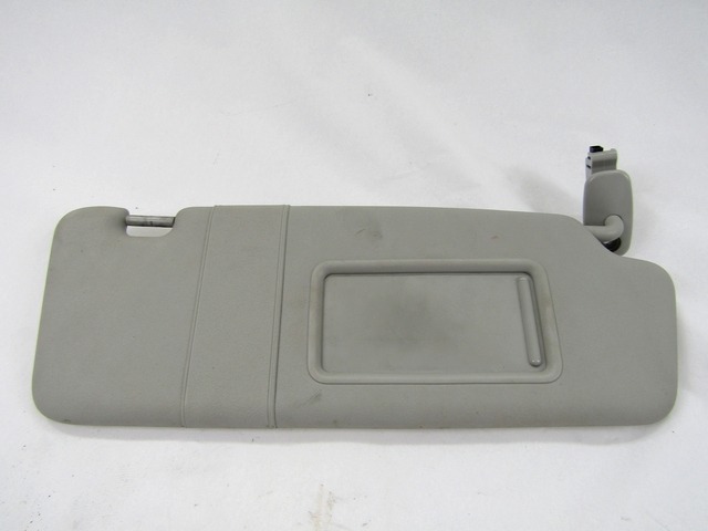 SUN VISORS RIGHT OEM N. 8P0857552A ORIGINAL PART ESED AUDI A3 8P 8PA 8P1 RESTYLING (2008 - 2012)DIESEL 19  YEAR OF CONSTRUCTION 2009