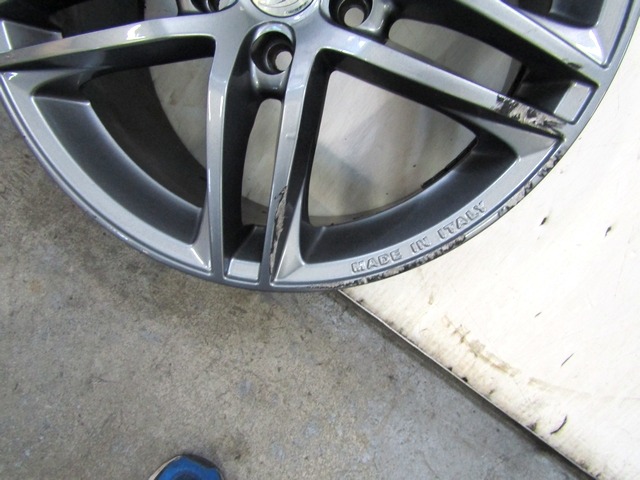 ALLOY WHEEL 17' OEM N.  ORIGINAL PART ESED AUDI A3 8P 8PA 8P1 RESTYLING (2008 - 2012)DIESEL 19  YEAR OF CONSTRUCTION 2009