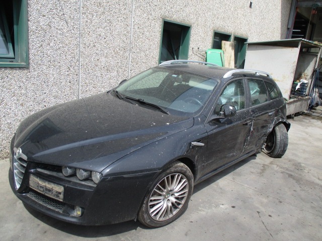 OEM N.  SPARE PART USED CAR ALFA ROMEO 159 939 BER/SW (2005 - 2013)  DISPLACEMENT BENZINA 1,8 YEAR OF CONSTRUCTION 2008