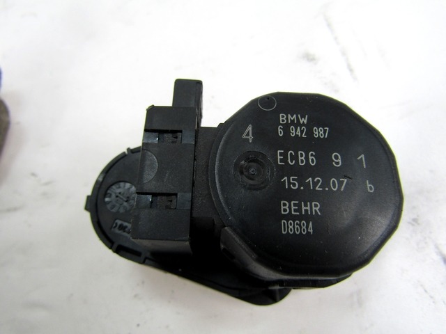 SET SMALL PARTS F AIR COND.ADJUST.LEVER OEM N. 6942987 ORIGINAL PART ESED BMW SERIE 5 E60 E61 (2003 - 2010) DIESEL 30  YEAR OF CONSTRUCTION 2008