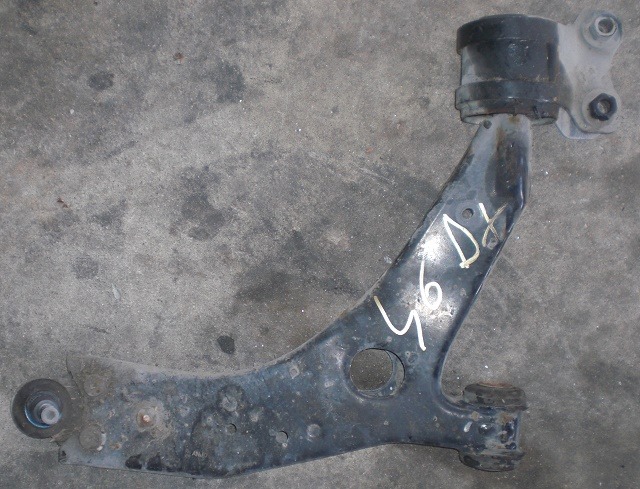 WISHBONE, FRONT RIGHT OEM N. 1488110 ORIGINAL PART ESED FORD FOCUS BER/SW (2005 - 2008) DIESEL 18  YEAR OF CONSTRUCTION 2006